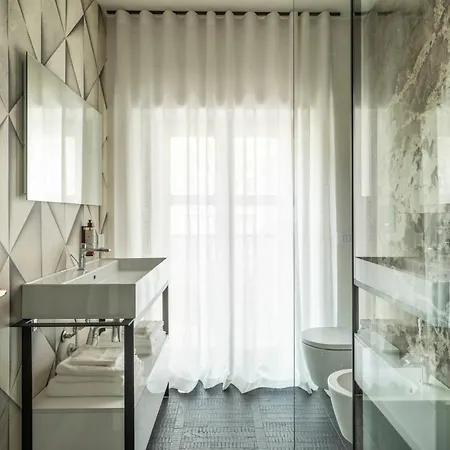 10 Manzoni Aparthotel Cremona
