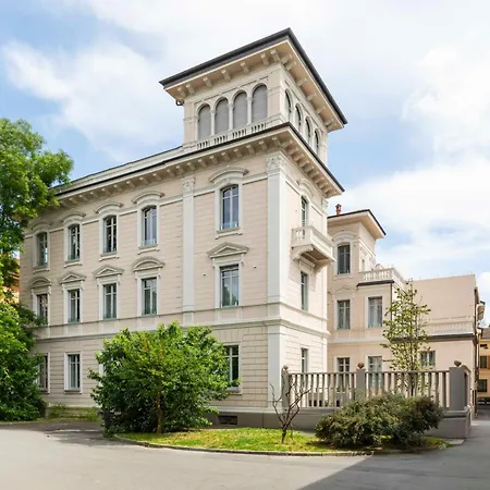 10 Manzoni Aparthotel Cremona