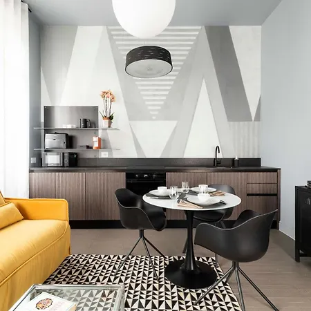 10 Manzoni Apart-hotel