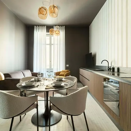 Apart-hotel 10 Manzoni *